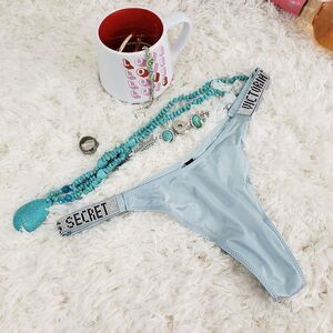 Victoria's Secret THONG MEDIUM Blue Crystals VS Logo Very Sexy